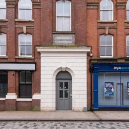 Webberley Stylish And Spacious Studio Unit In Stoke On Trent Экстерьер фото