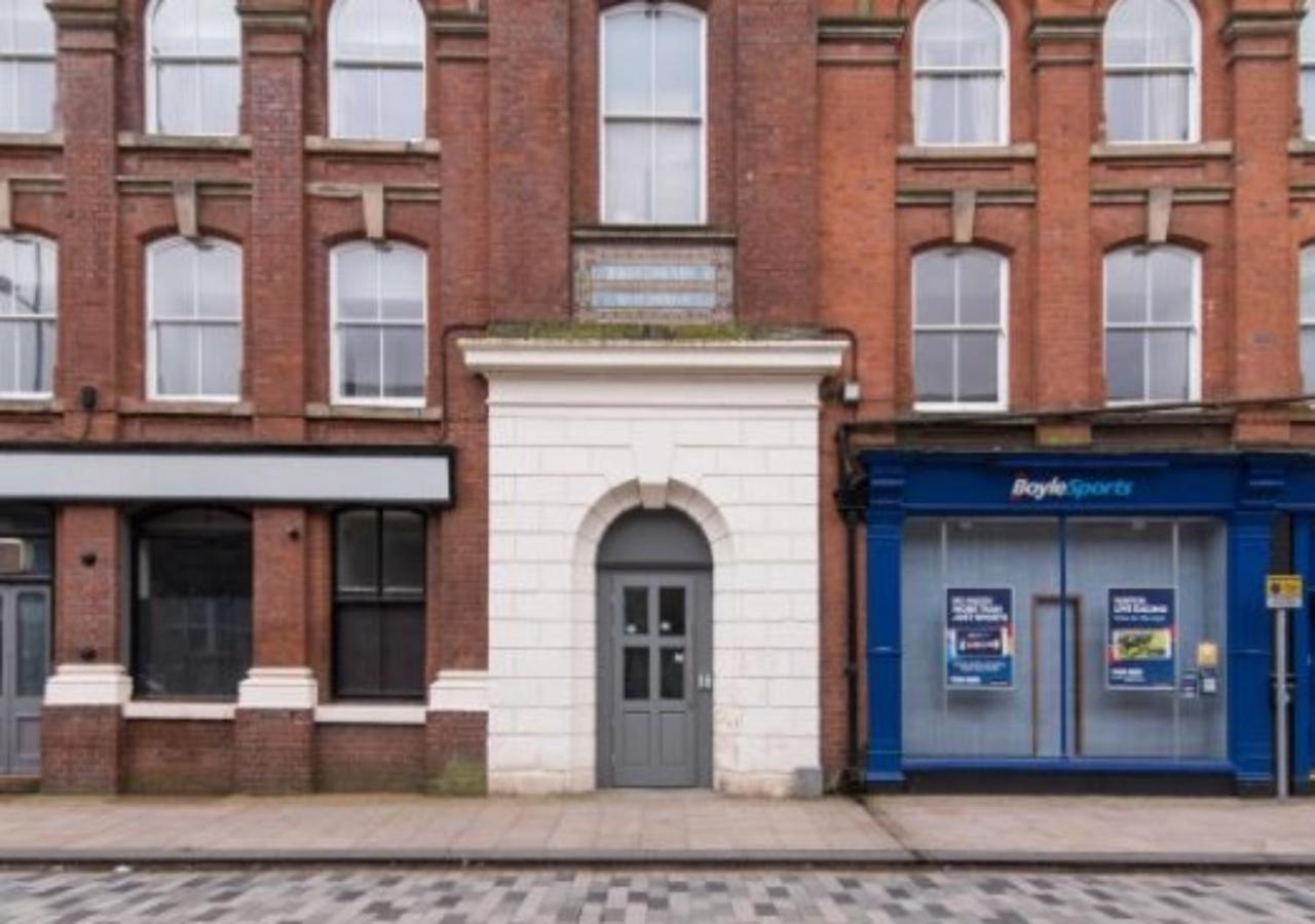 Apartment Webberley Stylish And Spacious Unit In On Trent