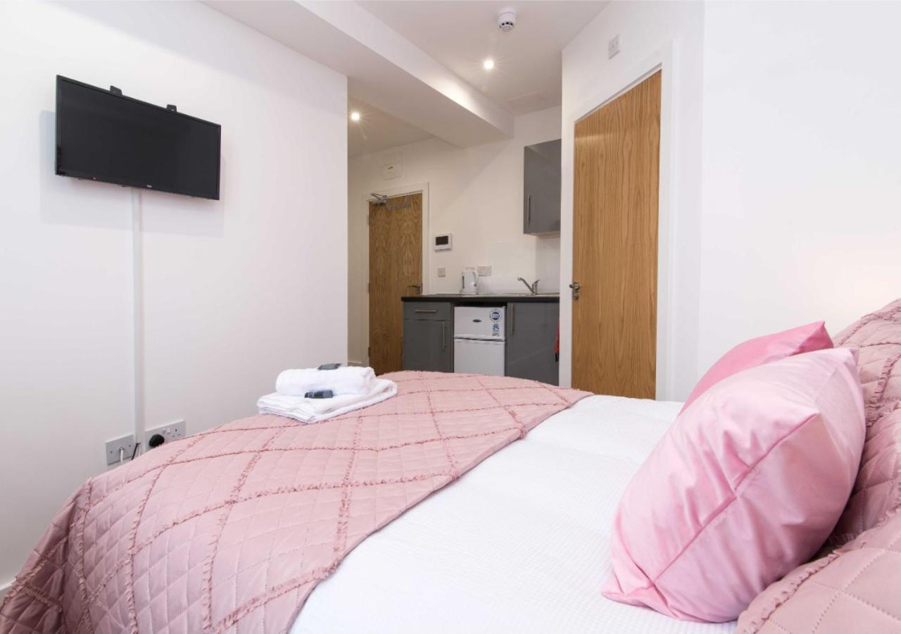 Webberley Stylish And Spacious Unit In On Trent *
