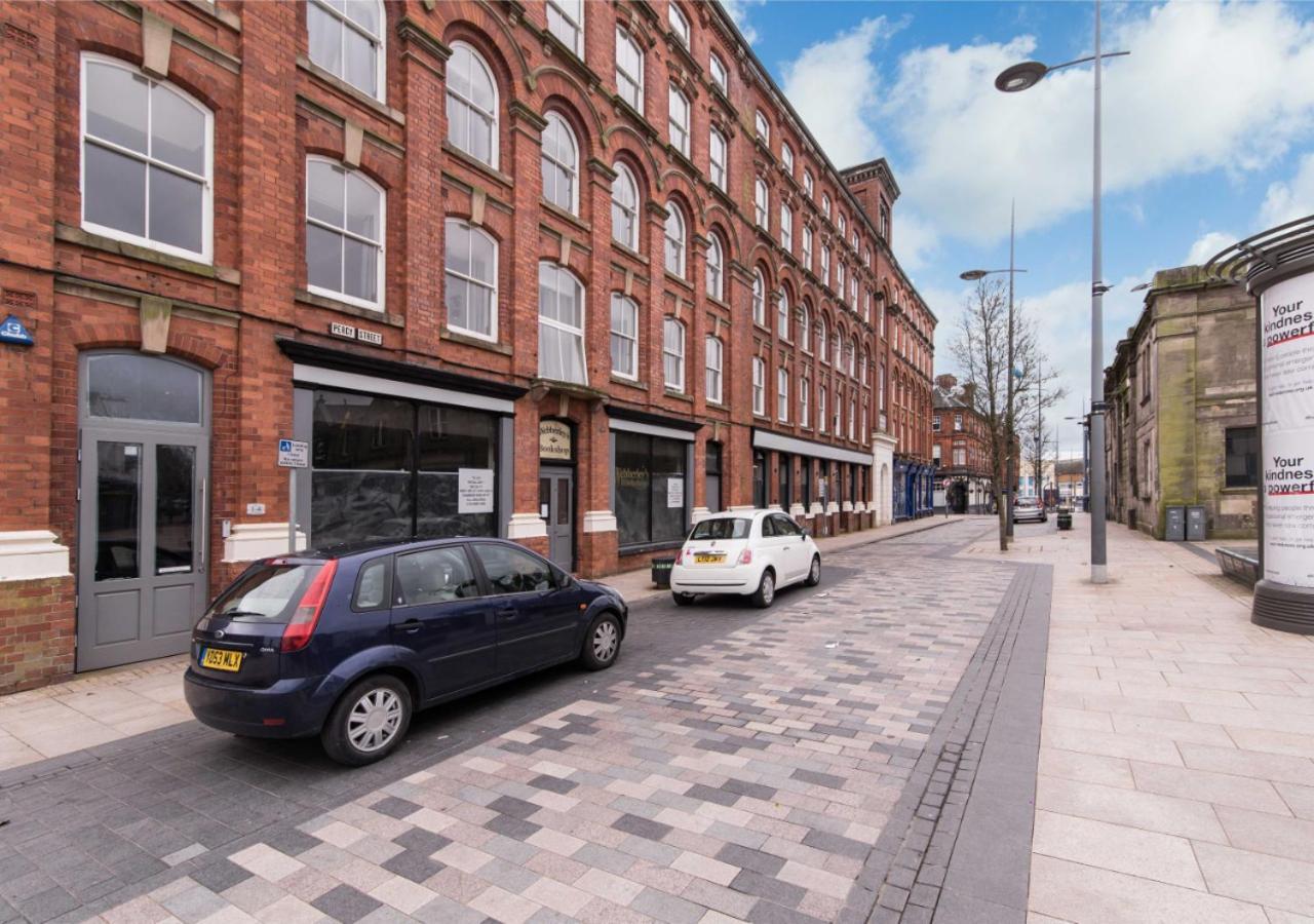Webberley Stylish And Spacious Unit In On Trent *